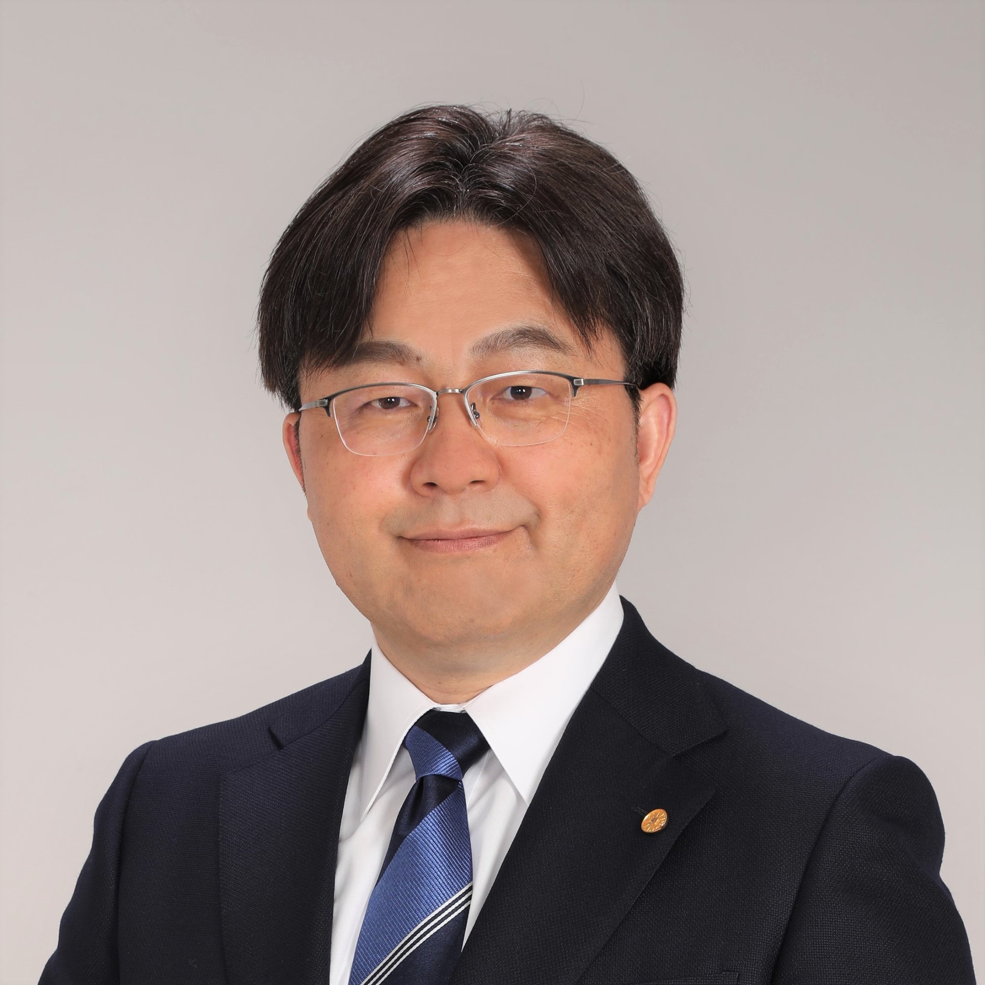 行政書士 横山秀人